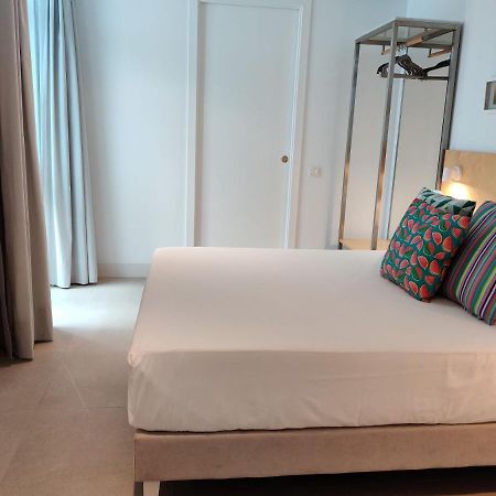 Apartamentos y estudios céntricos Conil Home Suite Conil De La Frontera Extérieur photo