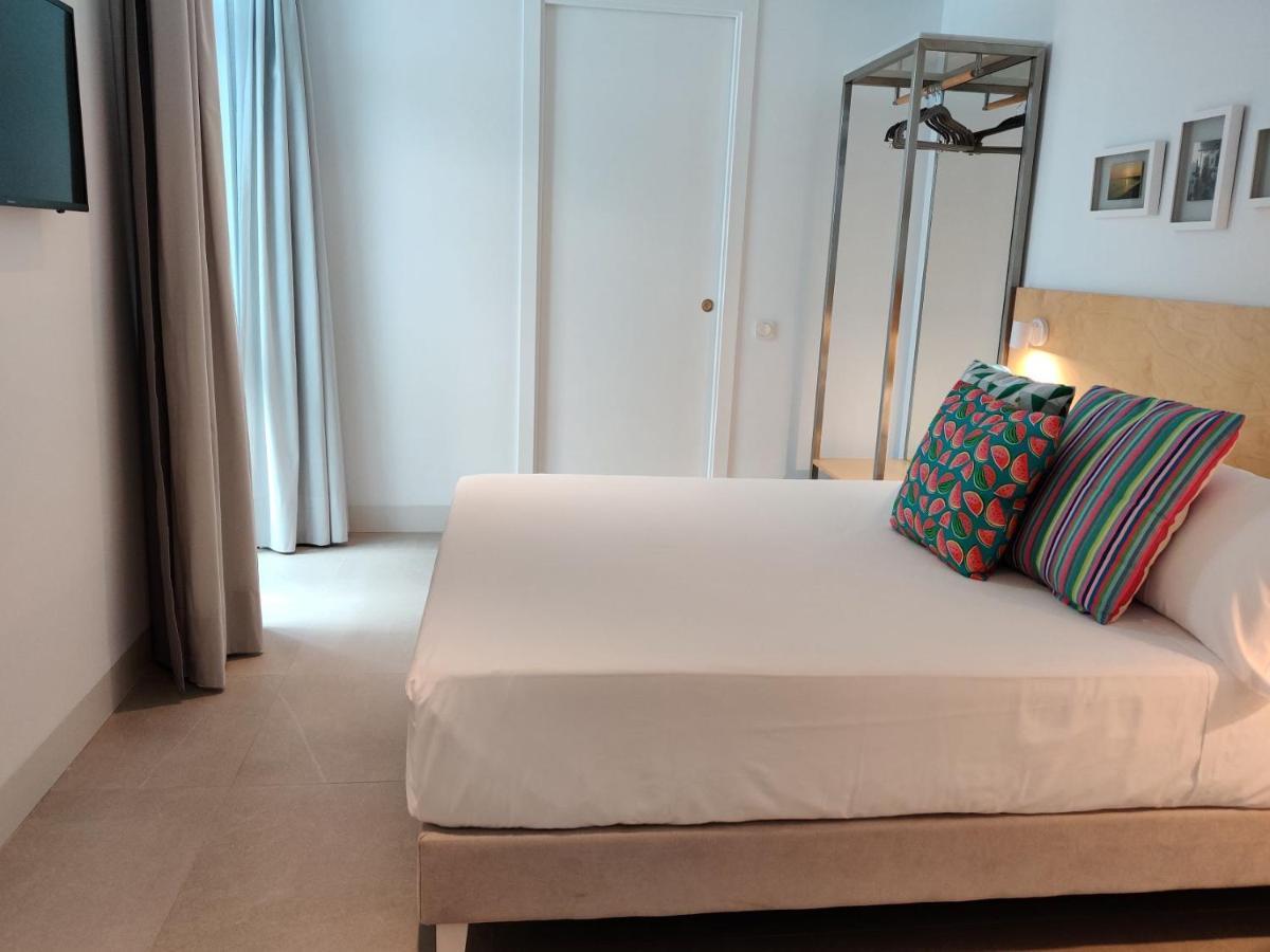 Apartamentos y estudios céntricos Conil Home Suite Conil De La Frontera Extérieur photo