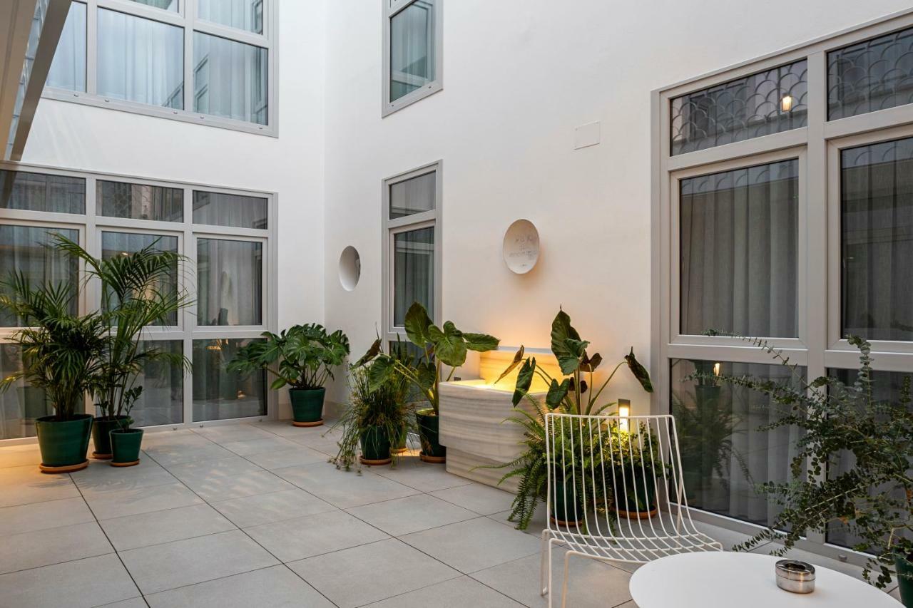 Apartamentos y estudios céntricos Conil Home Suite Conil De La Frontera Extérieur photo